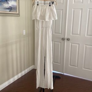 New off shoulder overlay jumpsuit